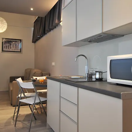 薰衣草专属公寓和客房旅馆 扎达尔