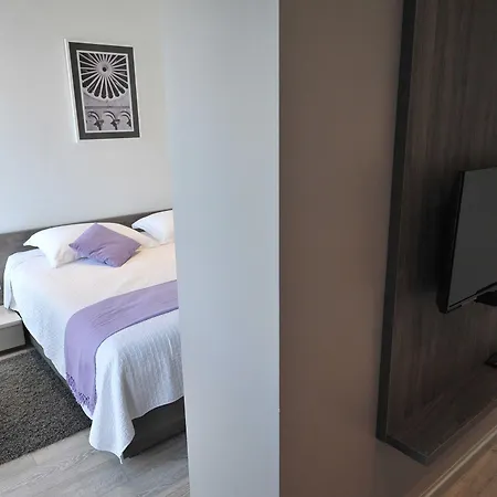 Gostinjska kuća & Lavandula Exclusive