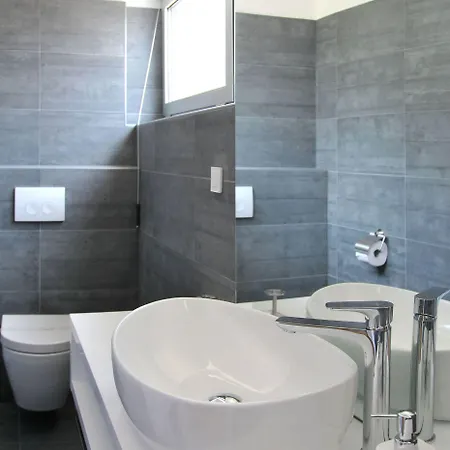 アパートメンツ＆ルームズ ラベンデュラ エクスクルーシブ ザダル