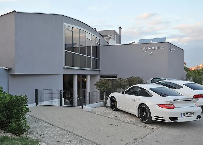 薰衣草专属公寓和客房旅馆 招待所