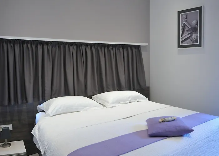 薰衣草专属公寓和客房旅馆 招待所 扎达尔