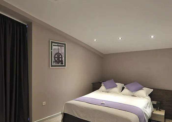 Guest house & Lavandula Exclusive 4*