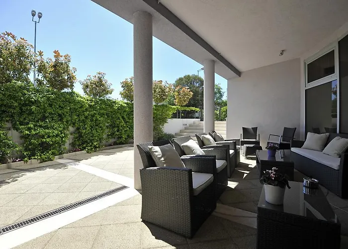 招待所 薰衣草专属公寓和客房旅馆 扎达尔